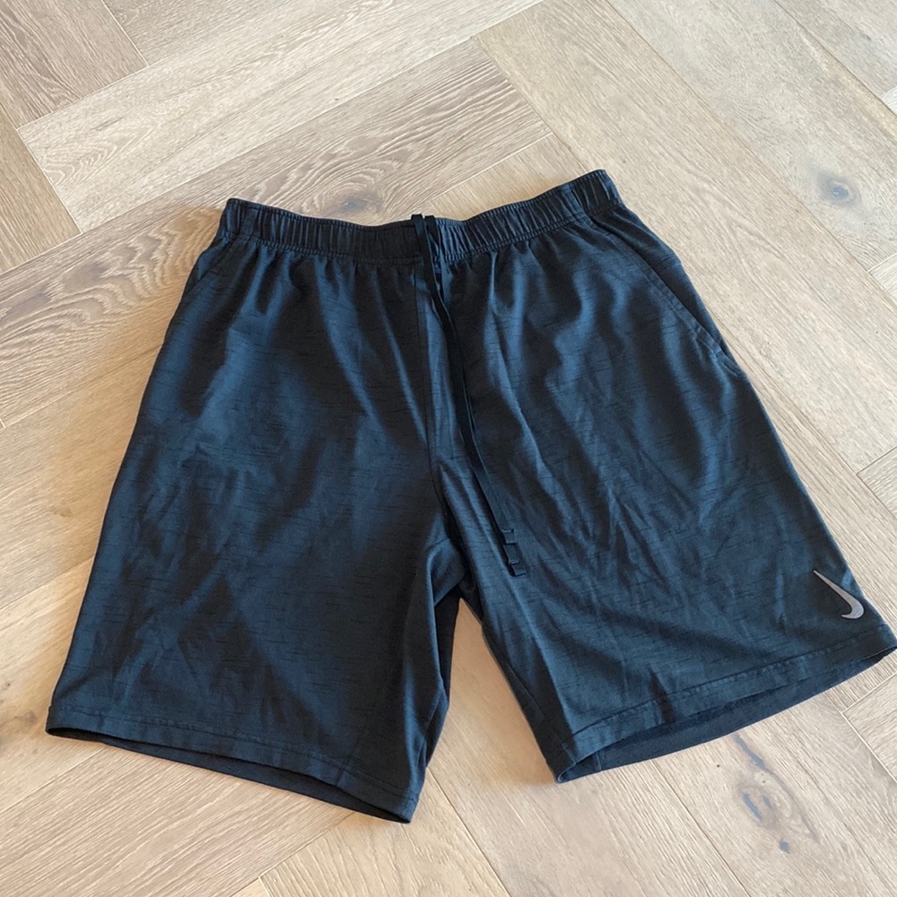 Men’s Nike Black Cotton Athletic Short Size L